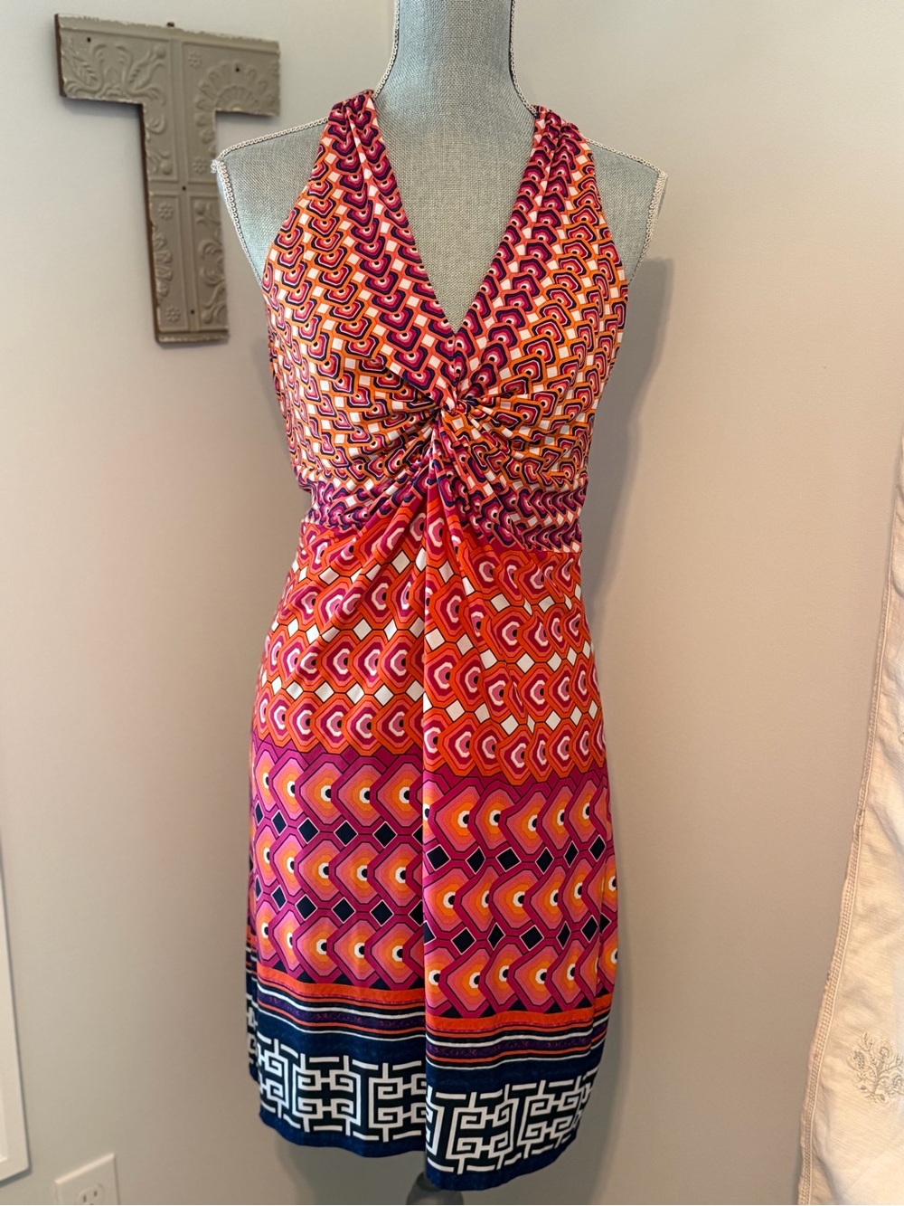 LAUNDRY by SHELLI SEGAL Knee Length Halter Dress Size 6 | bright geometric print